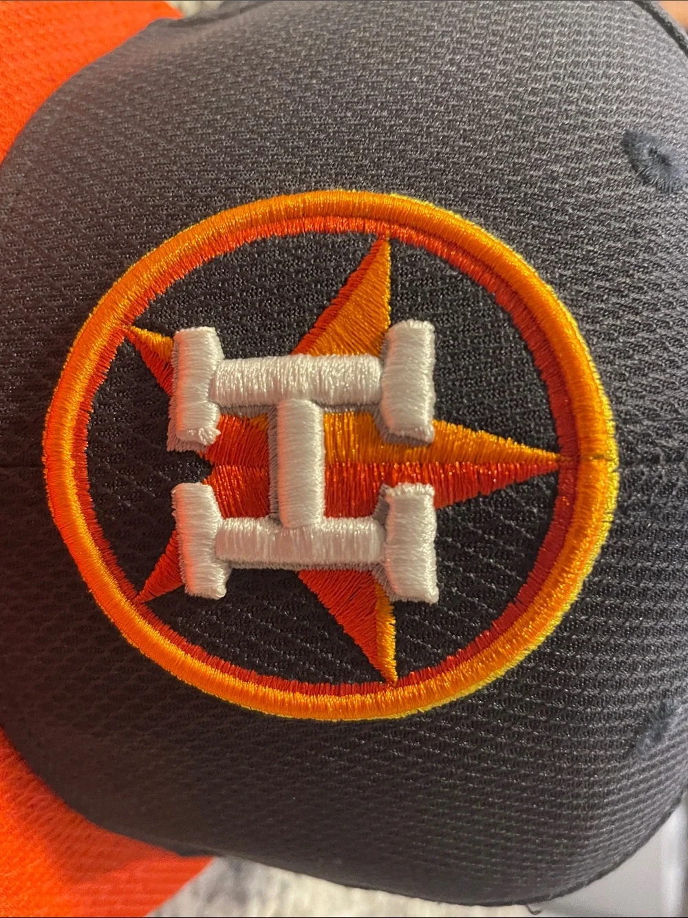 Houston Astros New Era Performance 59Fifty Navy & Orange 7 1/4  FITTED- GOOD